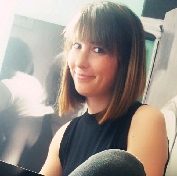 Meet your Posher, Alison - Picture 1 of 1